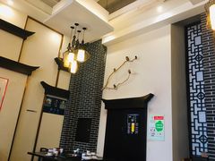 大堂-仁虎老火锅(黄泥磅店)
