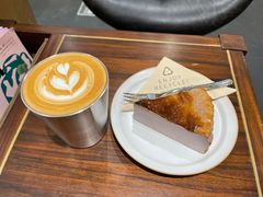 拿铁LATTE-Au Cafe&Roastery(华侨城店)