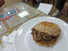 烧饼夹肉-清真·鸦儿李记·小馆(后海店)