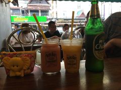 -Dang restaurant (patong phuket)