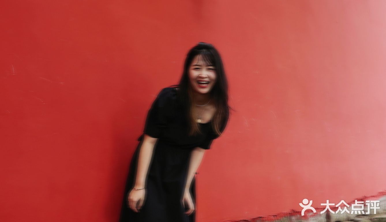 重庆故宫红墙｜快来‼️这里随便凹造型分分钟出大片