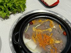 -九寨特色牦牛肉汤锅 羊肉汤锅