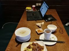 -香港表哥茶餐厅(银泰百货店)