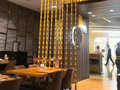 -乐忻皇朝(上海中心大厦店)