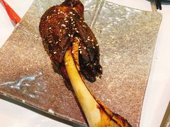 秘制炭烤小羊腿-大东北锦州御烧烤