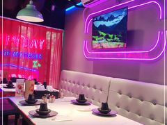 -钳小柒·小龙虾蓝龙王烧烤夜宵(长寿路店)