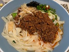 -广州天河体育中心美居酒店
