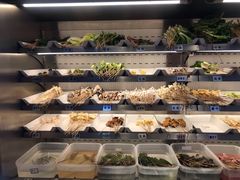 自助取餐区-屋头串串(临江路店)