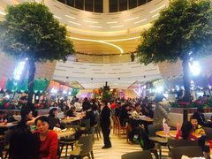 大堂-食悦天美食广场(西安CityOn熙地港购物中心店)