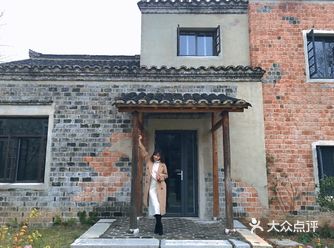 在南京无想山，有一座隐在竹海里的山居酒店
