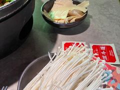 -蛙小侠·沸腾砂锅(西关新天地店)