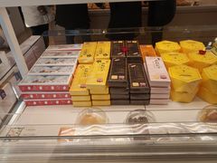 面包甜点陈列柜-好利来(万卉路店)