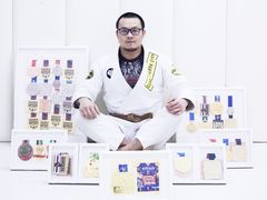 -菠萝格斗巴西柔术训练馆