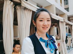-朗丽兹自助餐厅