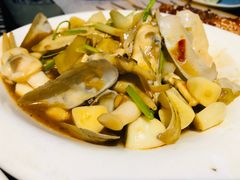 -西街夜油条·麻团包乌饭