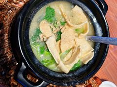 -皮蛋弟砂锅店(总店)