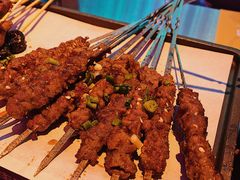 燥次筋神牛肉串-燥次·烧烤酒场(万象城店)