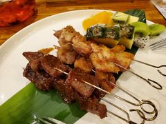 -more than meow吴止猫主题餐厅(承德 中船汇店)