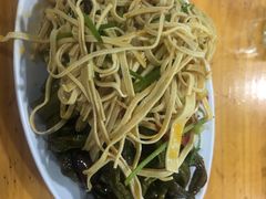 -鑫悦龙虾(前西街店)