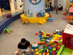 -戊辰亲子游泳俱乐部