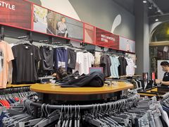 -PUMA品牌自营折扣店(苏州比斯特购物村店)