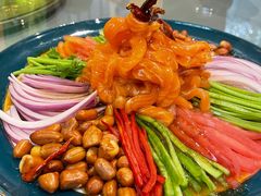 遇见彩虹-小船渔村•大连菜•大连焖鱼(明泽街店)