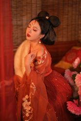 -汉仪华裳汉服馆(打浦桥店)