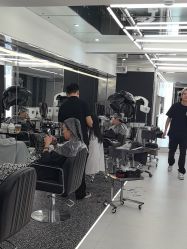-厘里·salon