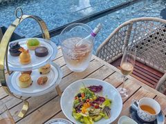 -MONICH牛排融合餐厅(和义大道购物中心店)