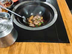 铁锅炖排骨-兄弟大灶台(原纺渭路店)