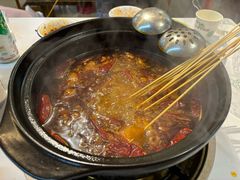 -毛椒火辣重庆火锅串串香(城基路店)