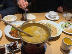 -关东小磨东北菜(上海长风大悦城店)