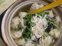 -小许三鲜砂锅馄饨店(家多乐烟酒店)