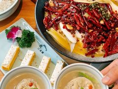 -江南驿·二十余年创意杭帮味(良渚玉鸟集店)