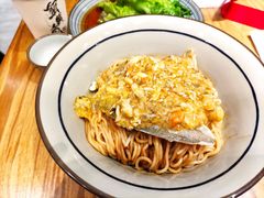 蟹黄鱼拌面-蟹黄鱼·深夜面馆(巨鹿路店)