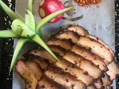瓦片肉-石屏会馆