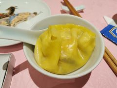 鱼翅灌汤饺-誉八仙酒楼(静安大悦城店)