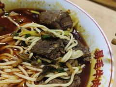 -易毛特色牛肉面(解放碑步行街店)