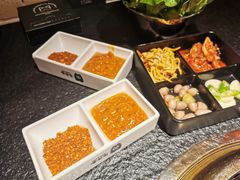 -嘿嘟嘟·肋条烧肉放题(爱融荟城店)