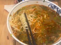 -西部马华清真兰州牛肉面·烧烤夜市(三里河店)