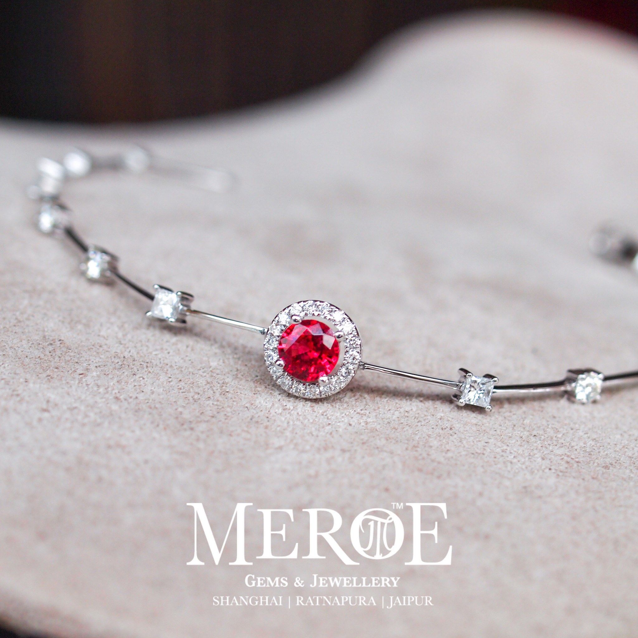 18k尖晶石钻石手链