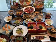 -花潮料理艺食馆(成都万象城店)