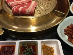 -猪啊牛呀羊啊铜盘烤肉(正大广场店)