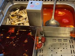-海底捞火锅(新松江路店)