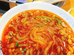 酸辣粉-成都玉林串串香火锅(三八店)