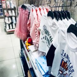 -爱婴室(上海齐河路店)