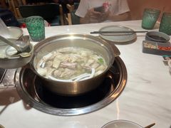 -喃喃椰·糟粕醋·椰子鸡火锅(七堡花园店)