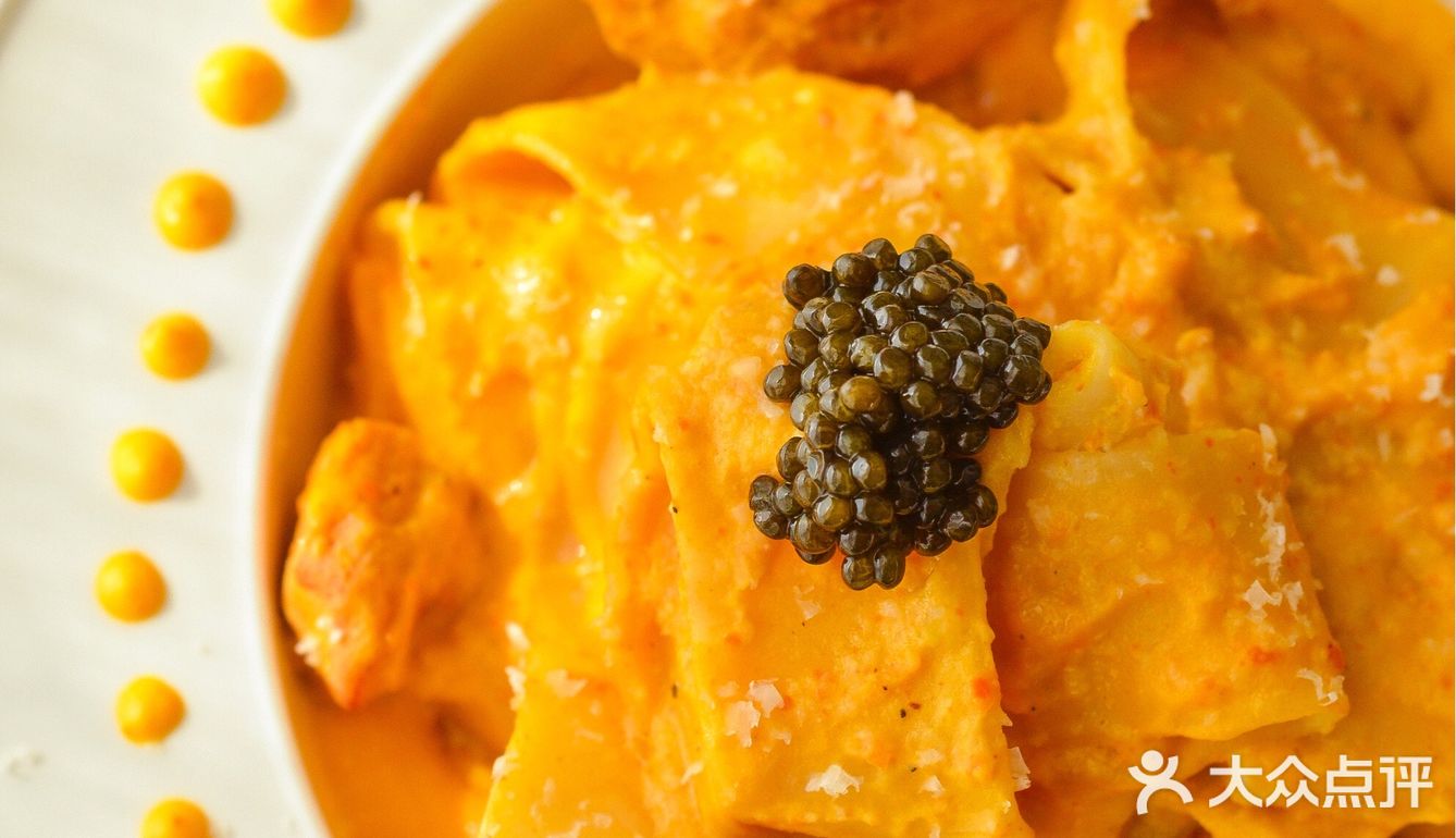 属于秋日的美味🍁鱼子酱南瓜奶酪鸡肉意面🍝