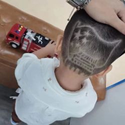 -快乐童剪儿童理发(升龙国际店)