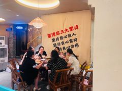 -蛮佬拾·乡里土菜馆(河西王府井店)
